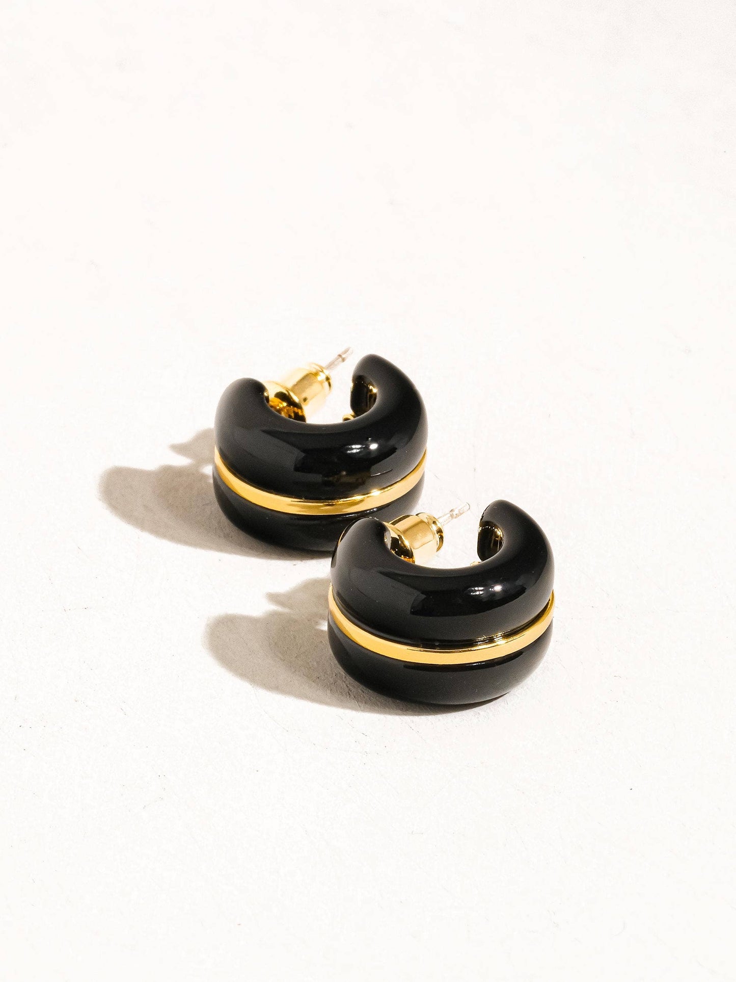 Arlo Small C Hoop Earring: Beige