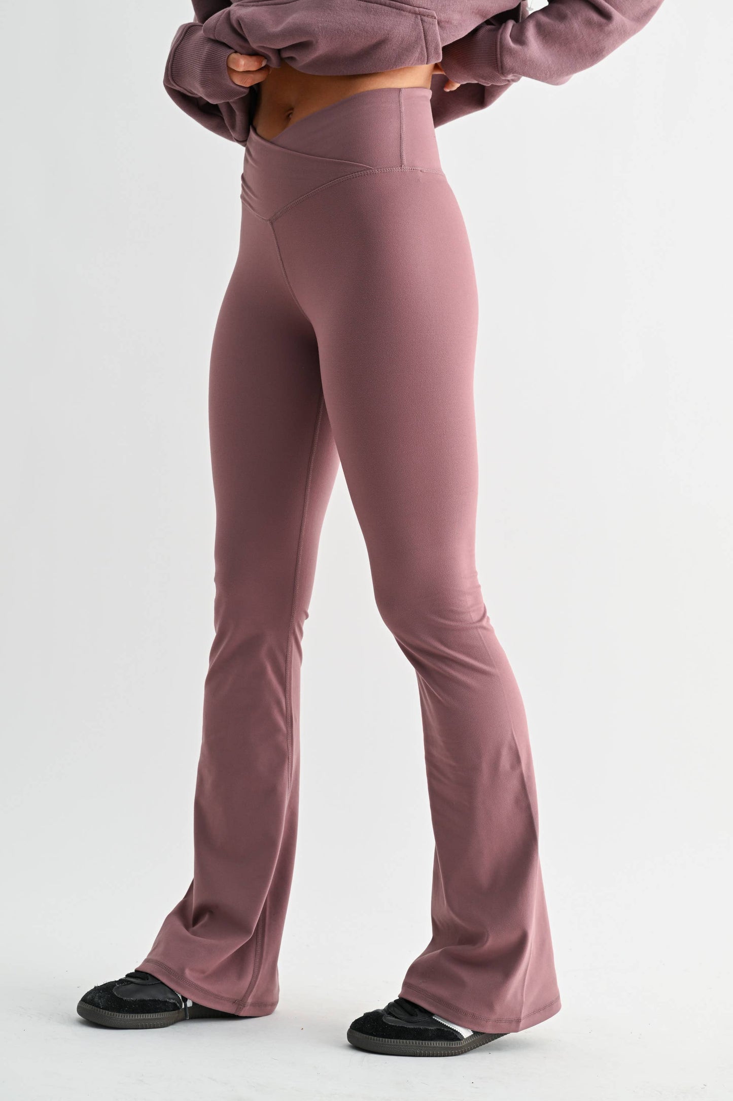 Venice Crossover Waist Yoga Pants