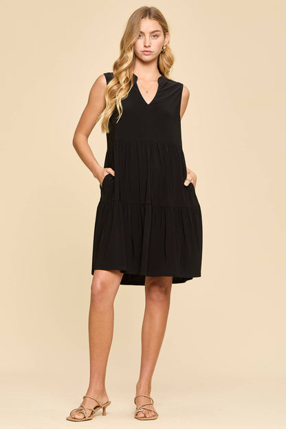 Wrinkle-Free Tiered Lizzy Dress - Black