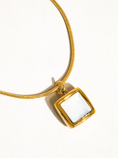 Berenice 18K Gold Non-Tarnish Square Shell Necklace: Yellow Gold