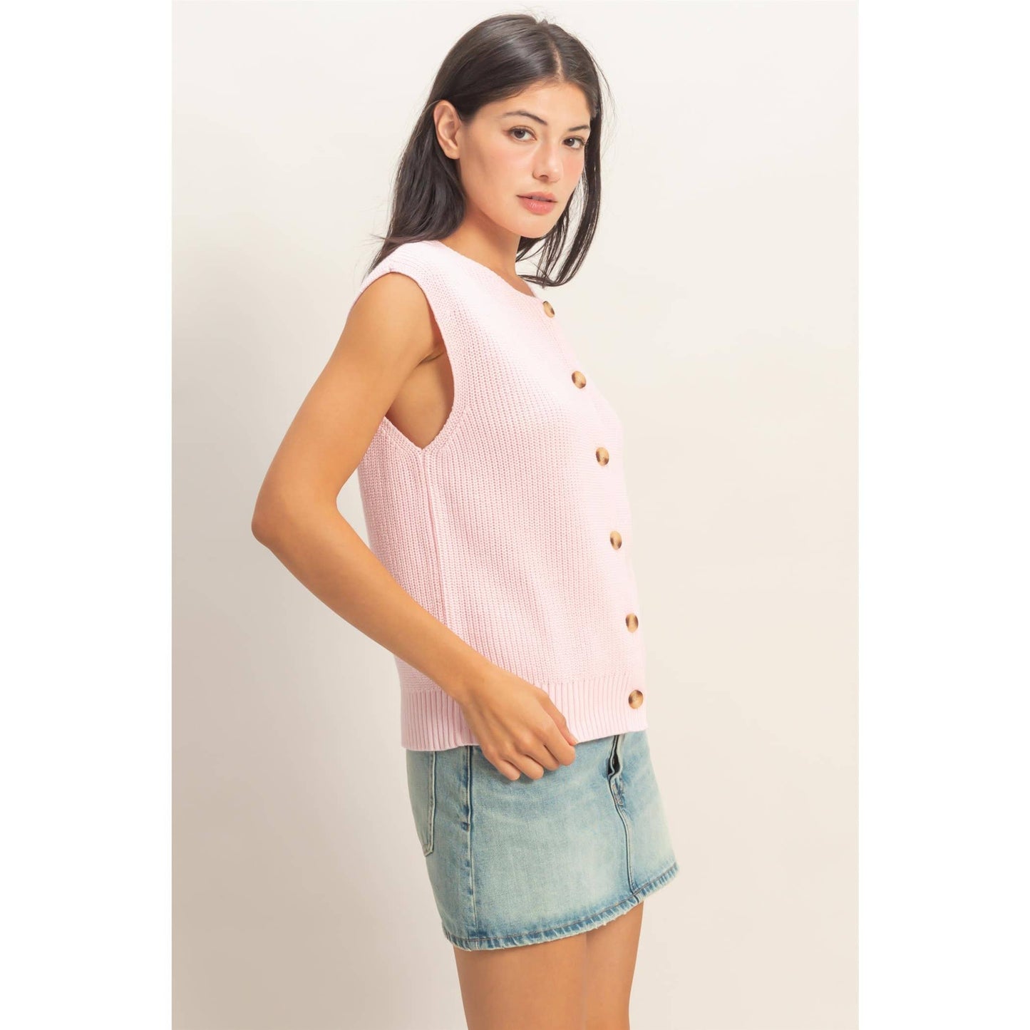 Sleeveless Button-Up Ribbed Vest: Soft Pink