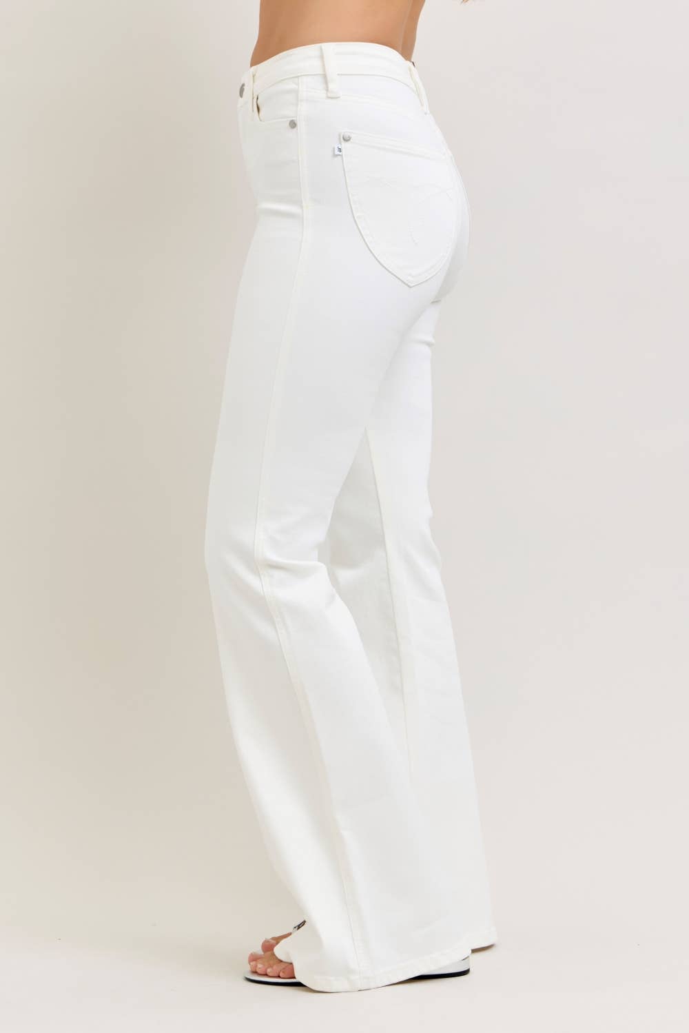 Judy Blue HW Tummy Control Flare: White