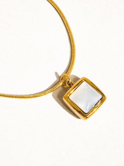 Berenice 18K Gold Non-Tarnish Square Shell Necklace: Yellow Gold