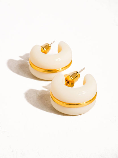 Arlo Small C Hoop Earring: Beige