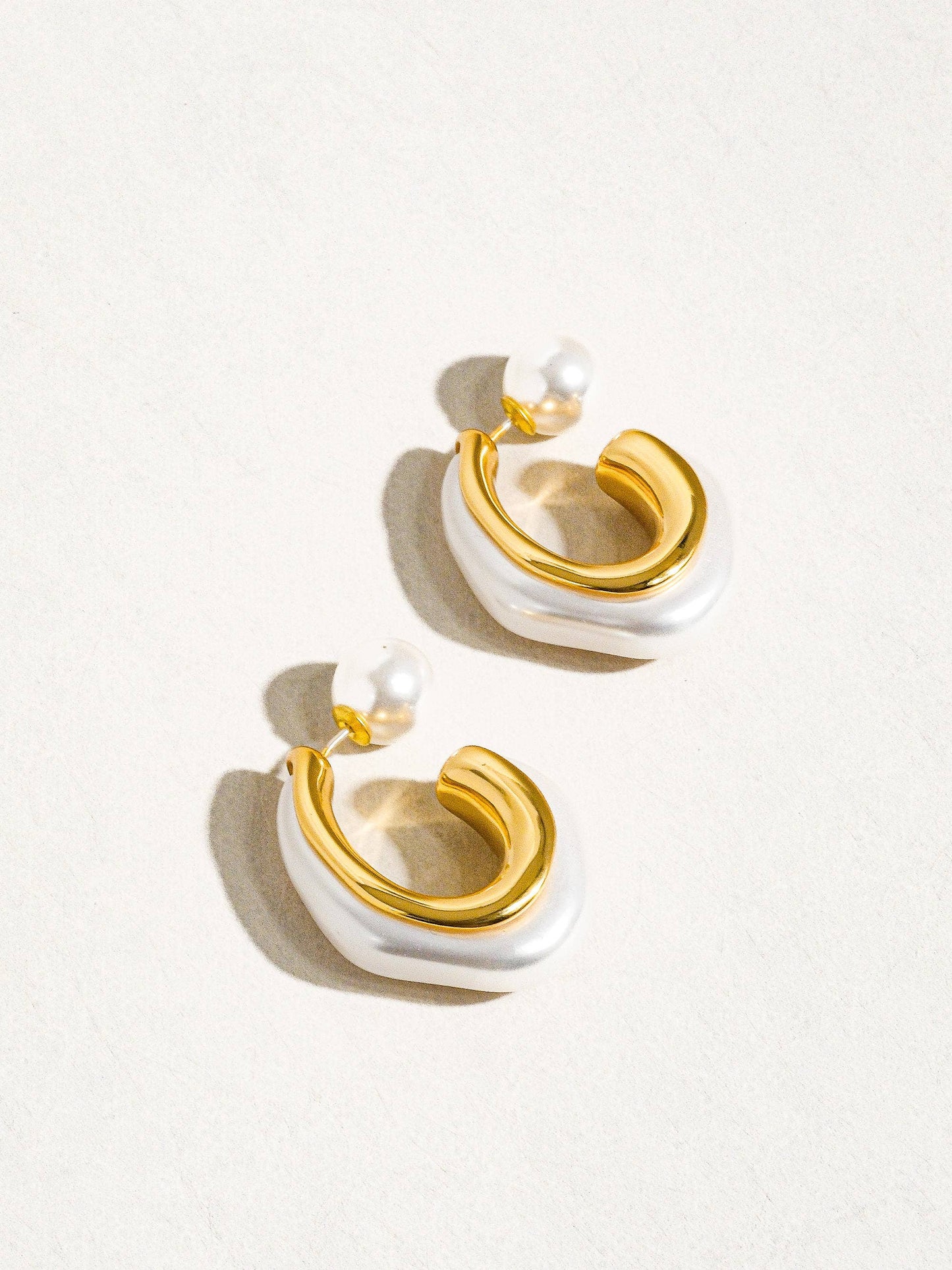 Kinsley Classic Pearl C Hoop Earring: White