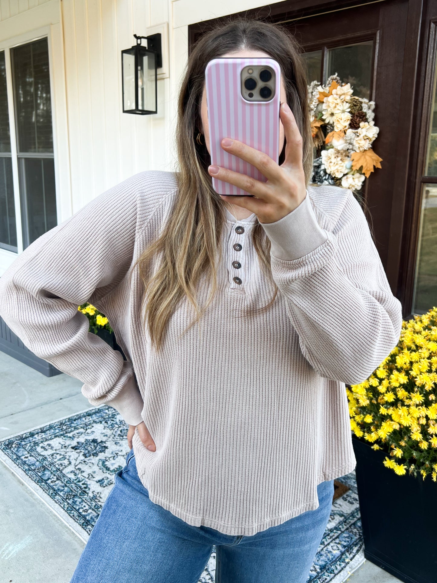 The Nora Thermal Henley - Taupe