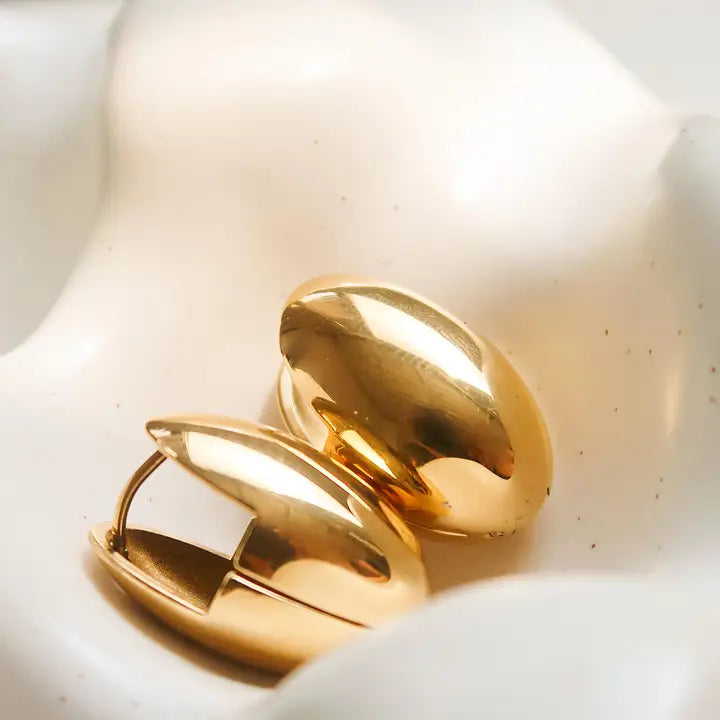 Elio 18K Gold Non-Tarnish Classic Oval Droplet Earring