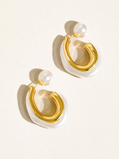 Kinsley Classic Pearl C Hoop Earring: White