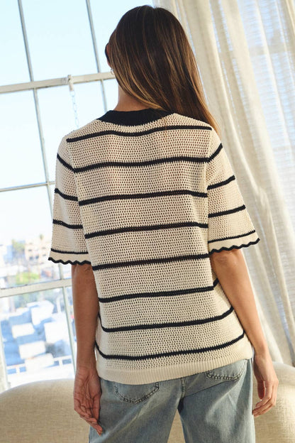 Short-sleeve Knit Top: Black Pearl