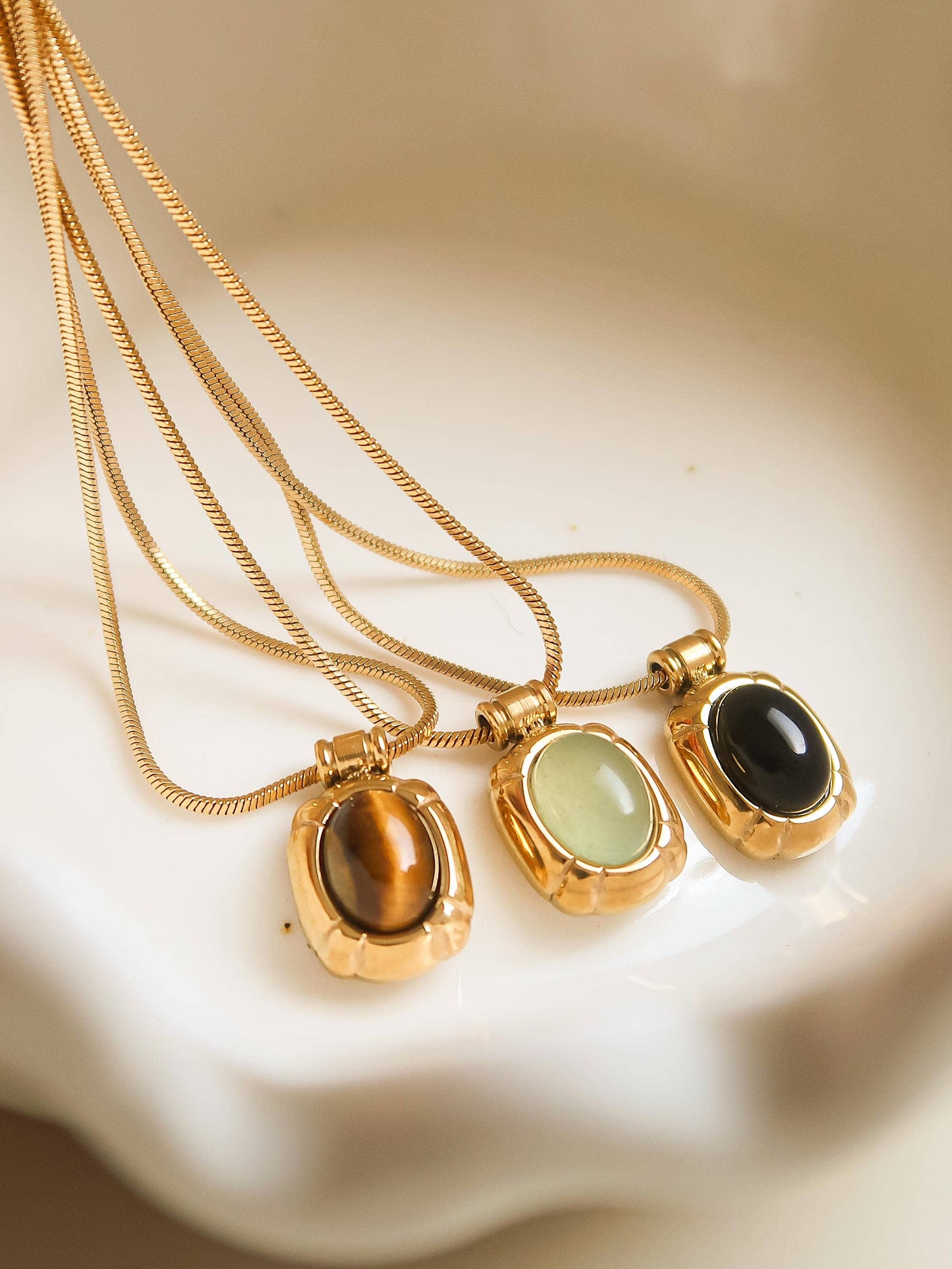 Dax Natural Stone Necklace: Green